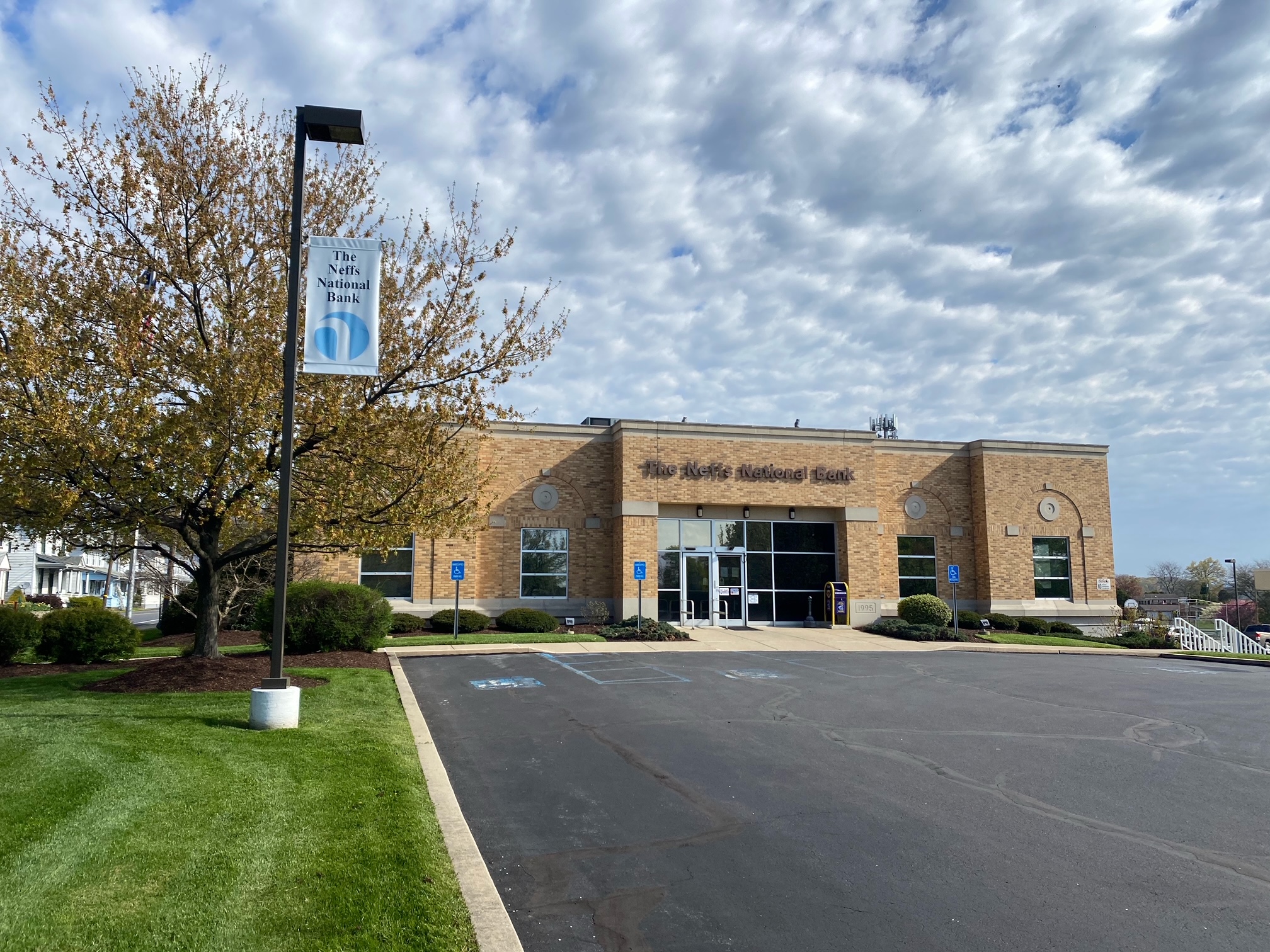 Neffs National Bank PenTeleData